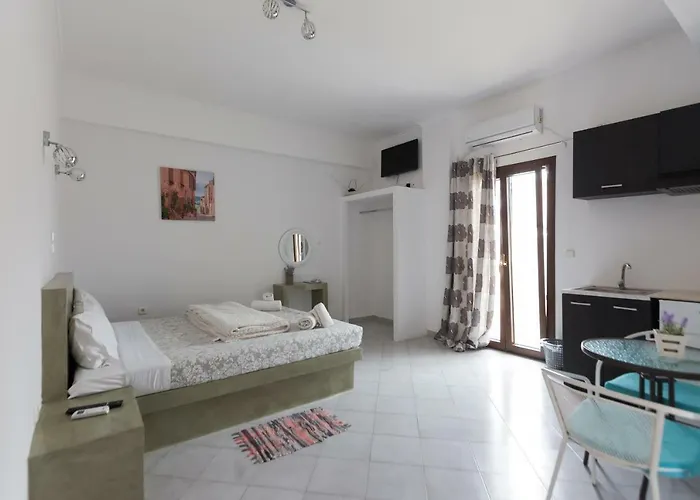 Aquarius Guest house 3*