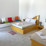 Aquarius Fira (Santorini)