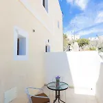 Pensión Aquarius Fira (Santorini)